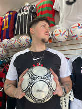 Carregar imagem no visualizador da galeria, BOLA FUTSAL
